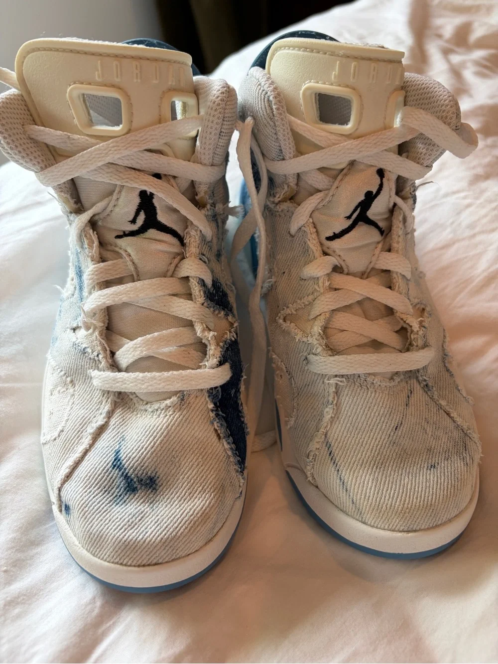 Jordan 6 Retro Denim Wash Kids High-Top Sneakers - White & Light Blue